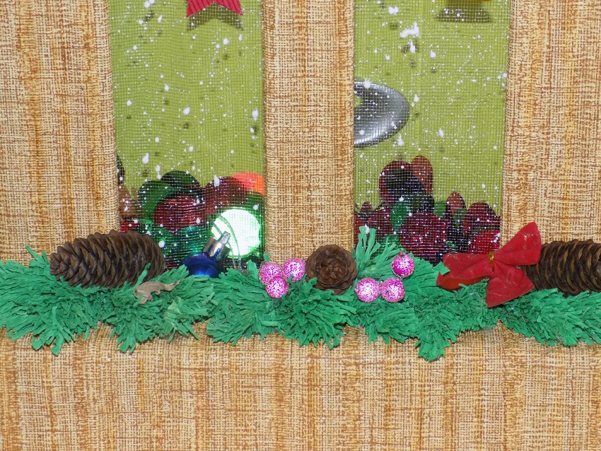 делаем поделку к новому году, новогоднее окно из картона