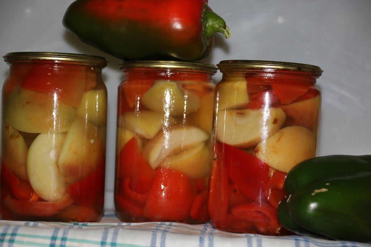 Яблоки с перцем. 21,08,2019г.