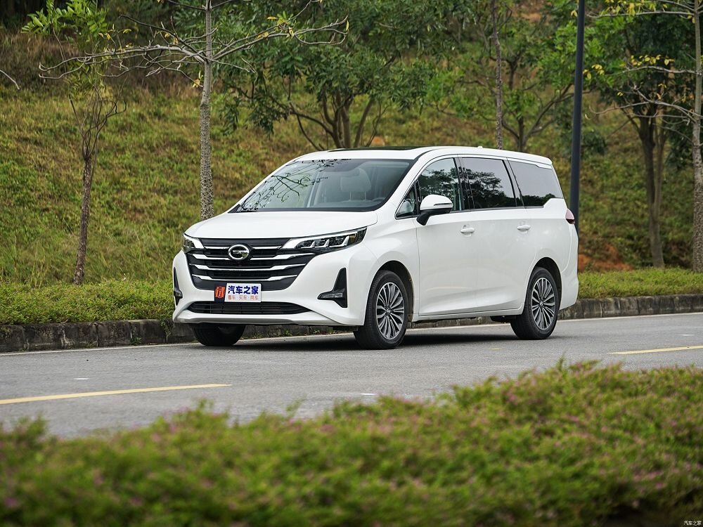 GAC Trumpchi GM6. Фотография взята с сервиса Яндекс Картинки