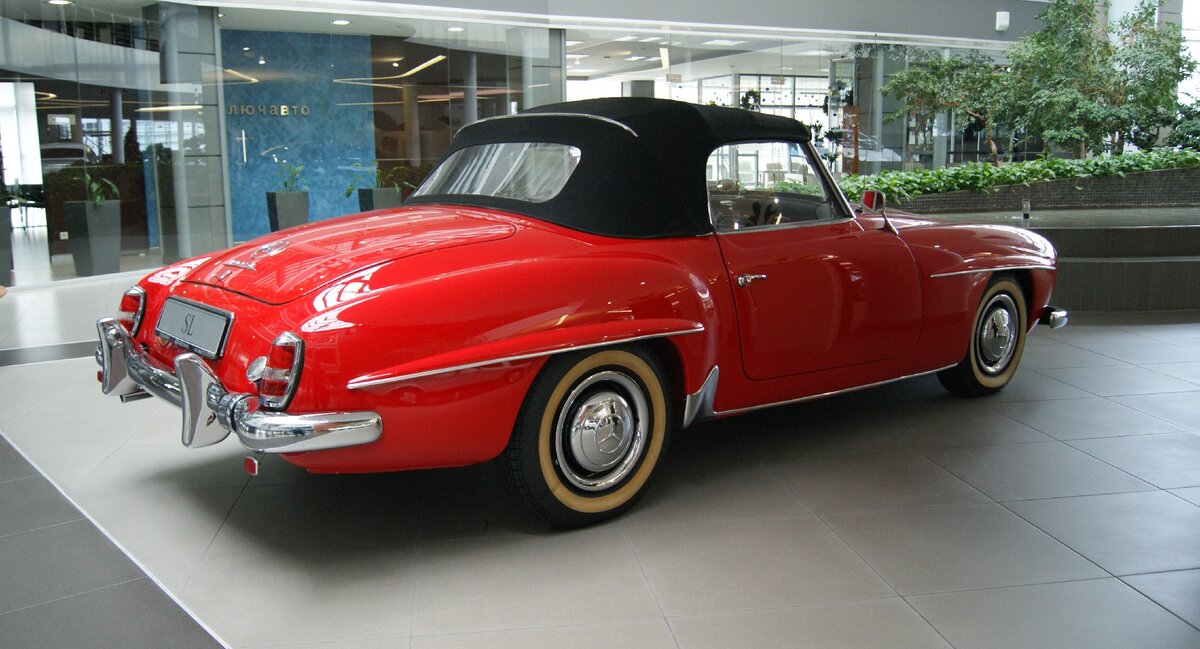 Mercedes Benz 190 SL r121