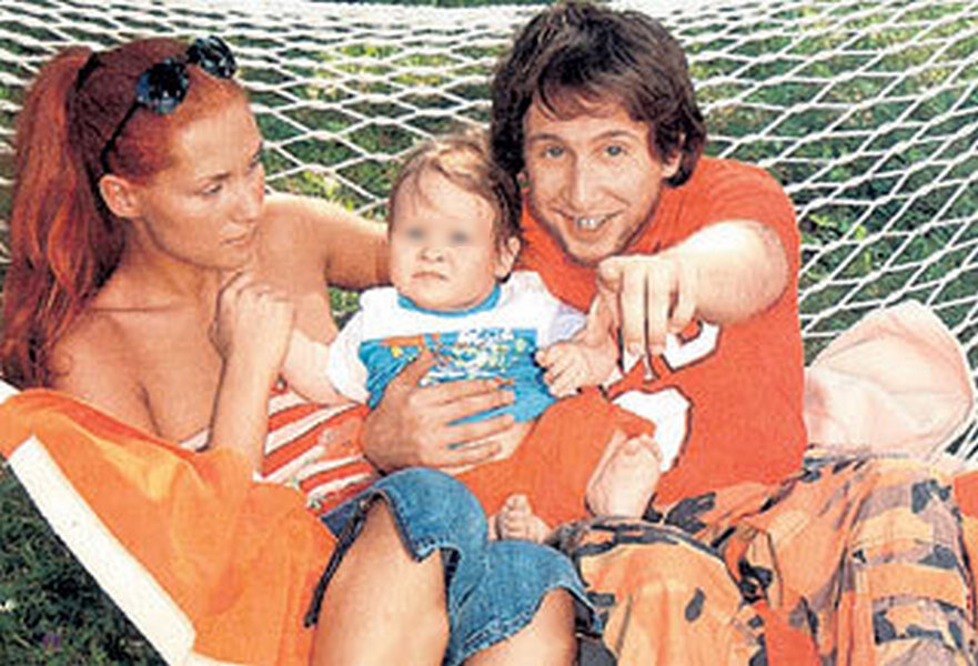 Оскар Кучера с женой Майей Марковой и первым сыном Александром. 