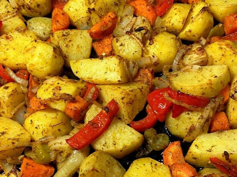 Аромат по всему дому такой, что все сбегаются на кухню