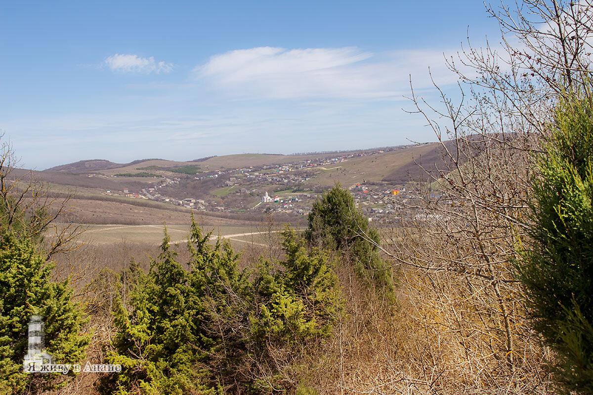 Вид на село Варваровка