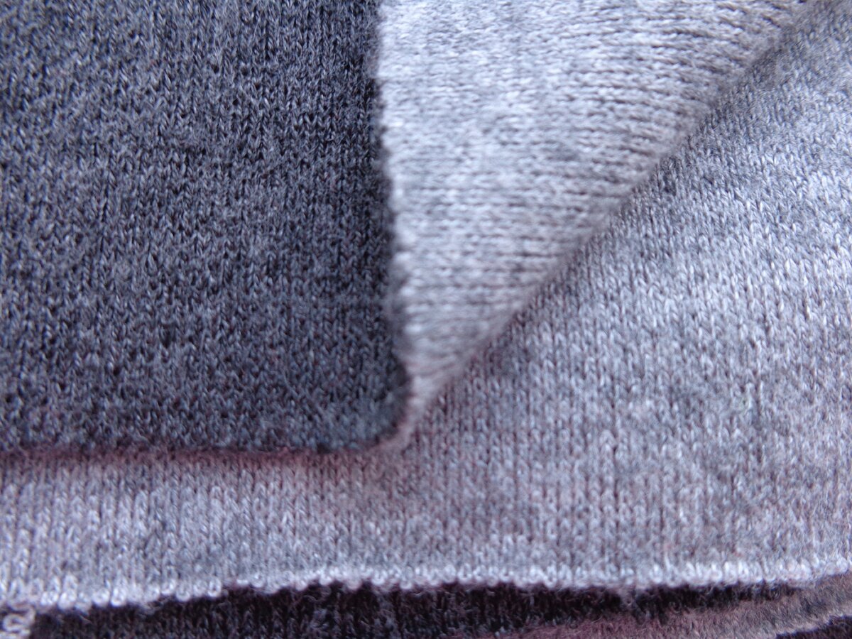 ткань после декатировки (стирала при 40 градусах, отжимала на 800 оборотах)