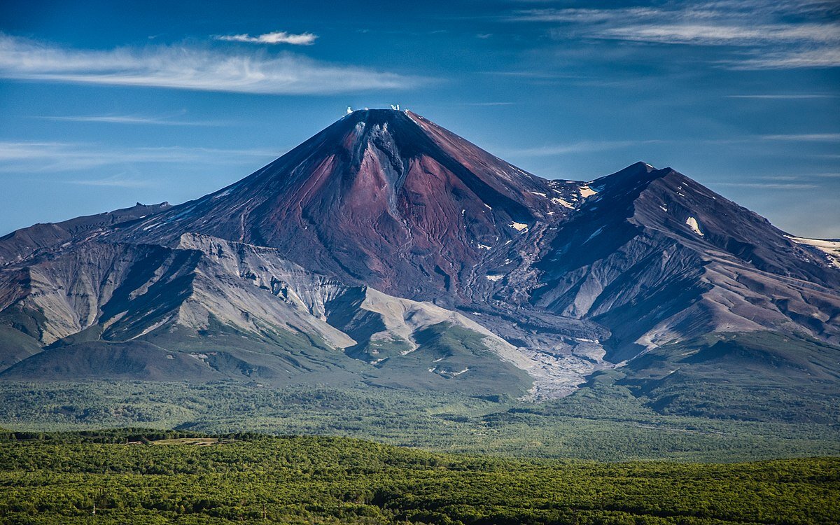 Самая большая гора на камчатке
