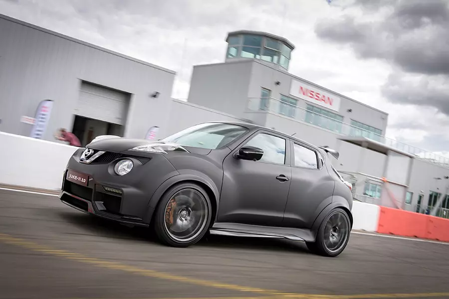 Nissan Nismo Juke RS Ebbro