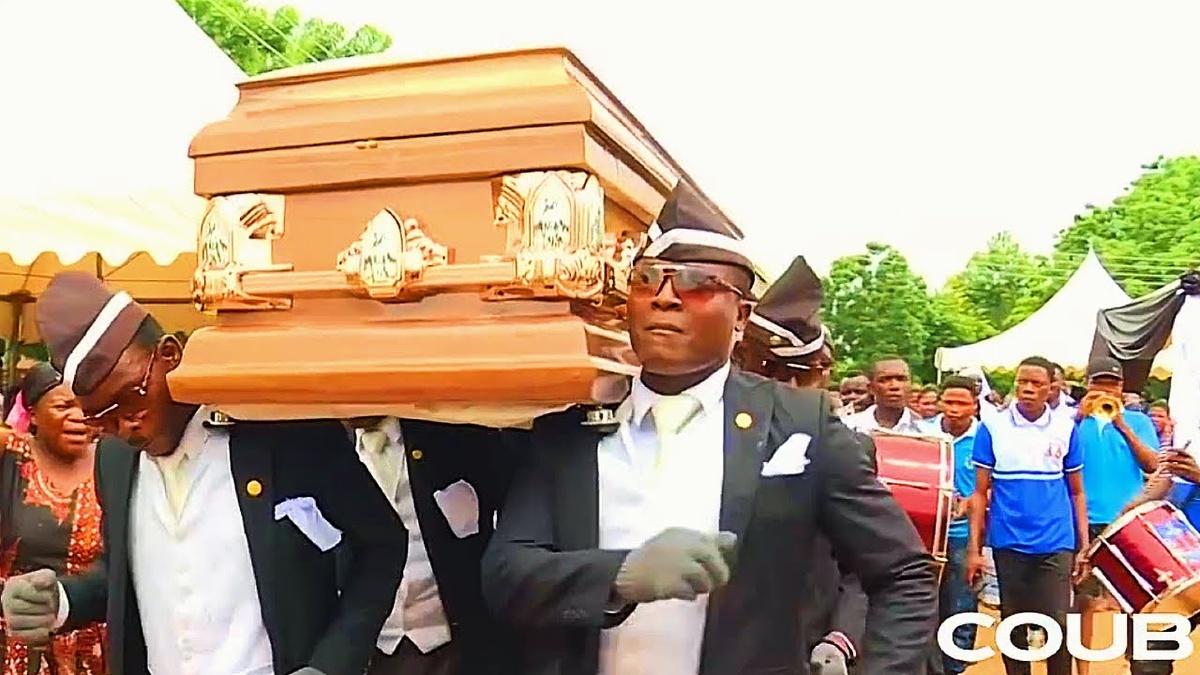 По главной улице с оркестром! Источник: Яндекс.Картинки