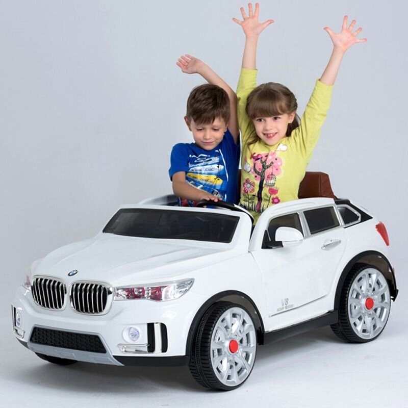 Электромобиль дарит детям радость!