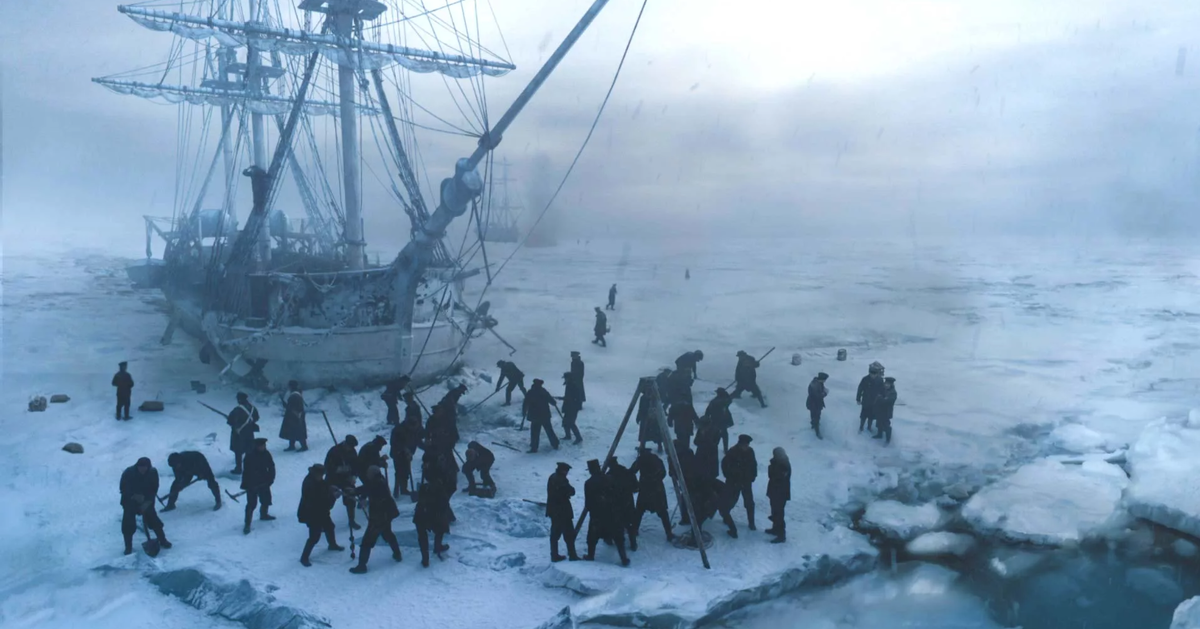 Последний раз корабли видели в августе 1845 года в море Баффина. После исчезновения экспедиции были предприняты массовые поиски в Арктике. Свет на обстоятельства гибели экспедиции был впервые пролит доктором компании Гудзонова залива , который в 1853 году опрашивал эскимосов и нашёл у них некоторые вещи с кораблей Франклина. Более поздние экспедиции (после 1866 года) подтвердили его выводы. Оба корабля были затёрты льдами и покинуты своими экипажами. Все 129 человек, пытаясь пробиться к югу, погибли от различных причин — переохлаждения, цинги и голода. В ходе последующих экспедиций до конца 1980-х проводились вскрытия останков членов экипажа, были сделаны выводы, что некачественно изготовленные консервы привели к отравлению свинцом и заболеванию ботулизмом. Судя по рассказам эскимосов, некоторые члены экипажа прибегли к людоедству, доказательством чего являются повреждения на костях членов экипажа, найденных на острове Кинг-Вильям в XX веке.Тем не менее, позднее было выдвинуто предположение, что, возможно, источником отравления послужили не консервы, а система дистиллированного водоснабжения, установленная на кораблях экспедиции. Отметины на человеческих костях, обнаруженных на острове Кинг-Уильям, рассматривались как признаки каннибализма. Из совокупных данных всех исследователей следует предположение, что причинами смерти всех членов экспедиции стали голод, гипотермия, отравление свинцом и болезни (в том числе цинга), наряду с общим воздействием экстремальной внешней среды при отсутствии соответствующей условиям одежды и продуктов питания. В сентябре 2014 года, спустя почти 170 лет с момента пропажи экспедиции, канадскими учёными был найден остов одного из экспедиционных судов — флагмана HMS «Erebus», а 3 сентября 2016 года хорошо сохранившийся корпус HMS «Terror» был обнаружен недалеко от острова Бичи в бухте Нунавут экипажем научно-исследовательского судна «Мартин Бергман».
Викторианские СМИ представили сэра Франклина героем, несмотря на провал экспедиции и свидетельства каннибализма. О нём были написаны песни, в родном городе Франклина — Спилсби, в Лондоне и на Тасмании были установлены памятники, а многие географические объекты были названы его именем. В 1852 году ему был посмертно присвоен чин контр-адмирала.