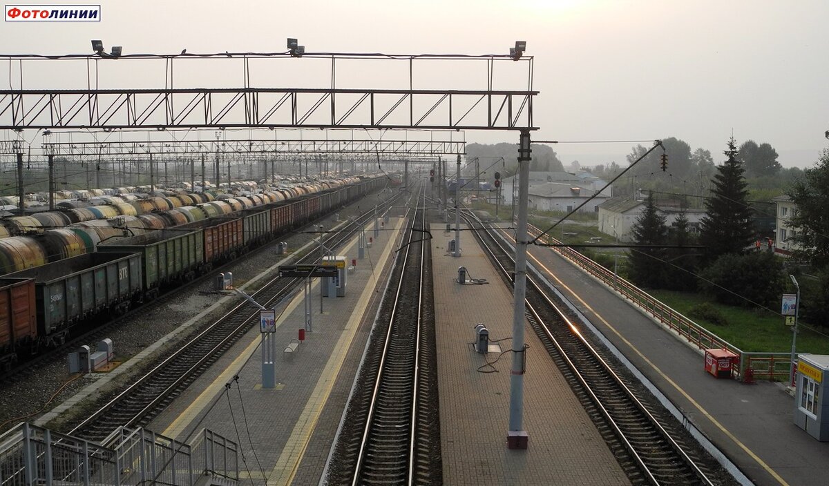 Поезд агрыз ижевск. Станция Агрыз. Агрыз ЖД. Станция Красноуфимск. Вокзал Агрыз.