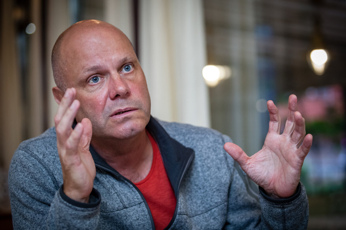 Алексей Кортнев