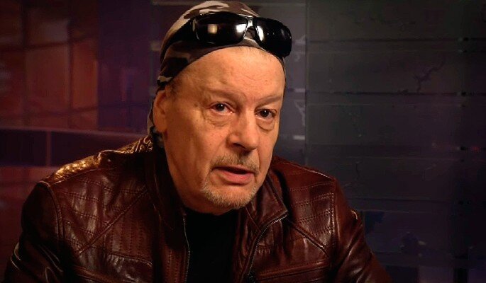 Александр бурдонский биография личная жизнь У И. Сталина было 10 родных внуков. Старший деда боготворил, младшая его презира
