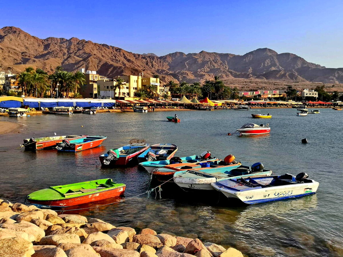 Рыбацкие лодки Акабы