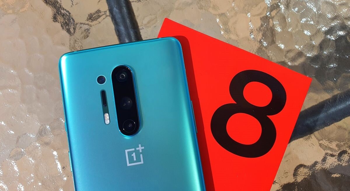 Упаковка OnePlus 8 Pro