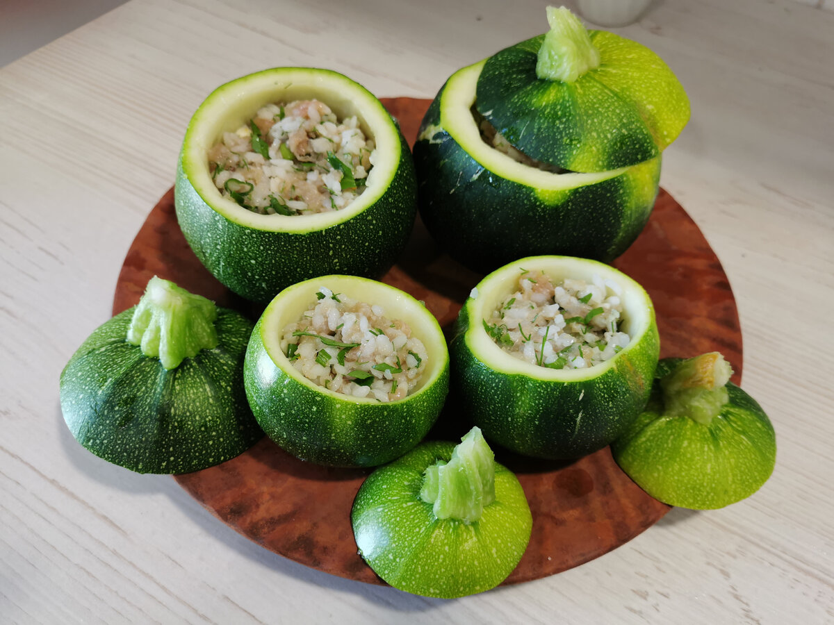 Фаршированные кабачки прямо с грядки. 