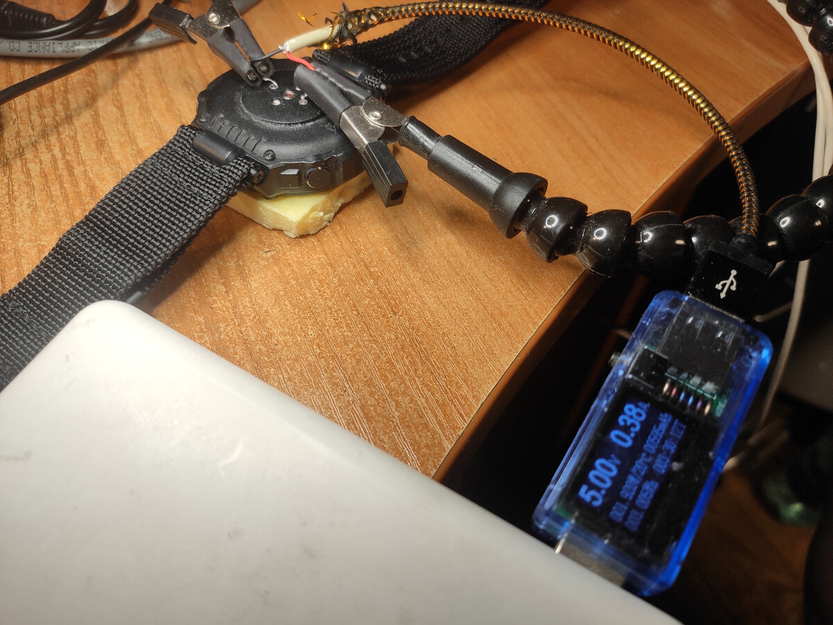 Получилось странно, но зарядить смог