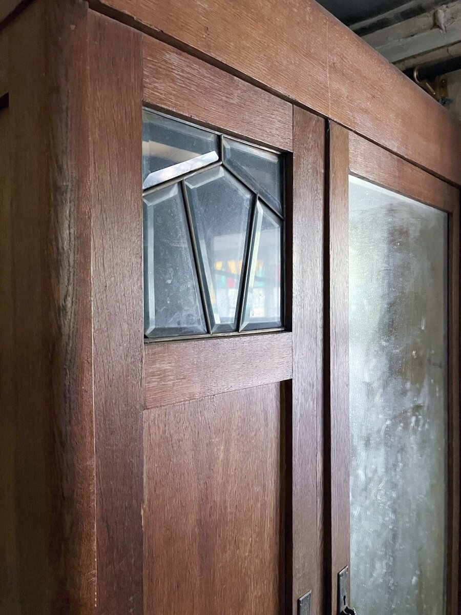 Шкаф платяной, СССР. Фото: meshok.net