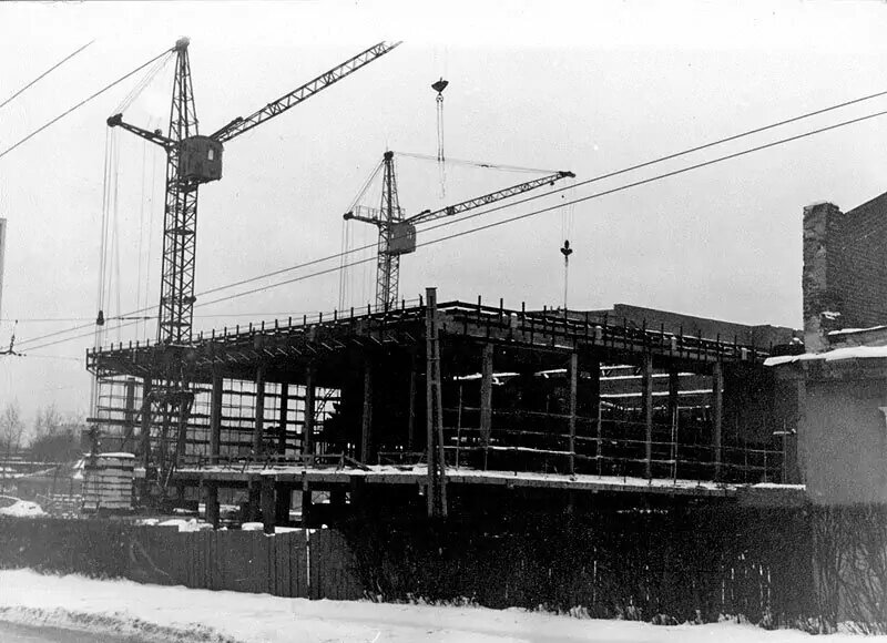 Строительство здания Театра юного зрителя