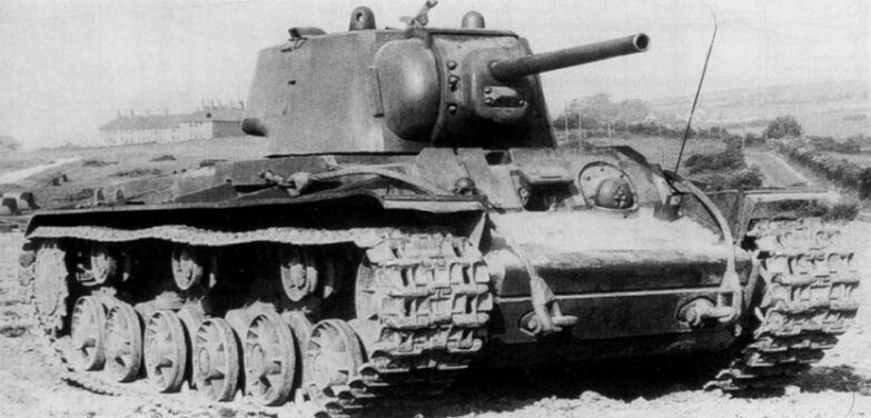 Советский танк Клим Ворошилов ( КВ-1)