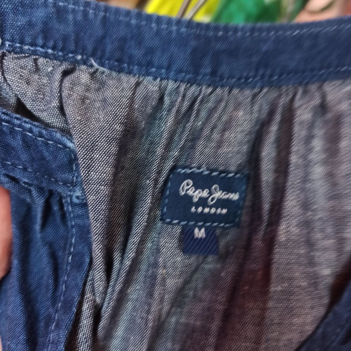 откуда секонд хенд берет вещи. одежда с секонд хенда. вещи в секонде. крутые шмотки в секандхендах. секонд хенд в россии.