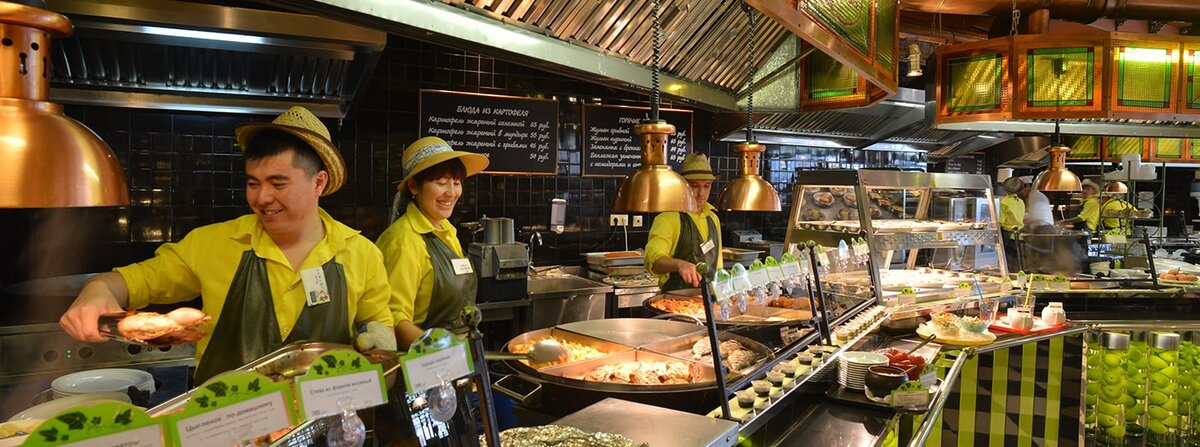 Линия раздачи ресторана Грабли