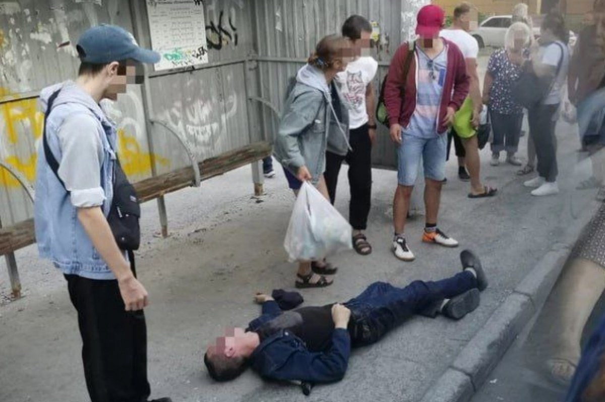    В Новосибирске пассажир автобуса избил мужчину до потери сознания