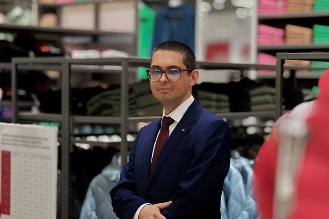    «Не аналог, а новый бренд!»: вице-президент компании «Трейд Менеджмент» рассказал о запуске марки JUST CLOTHES