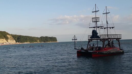 Куда поехать отдыхать на море. Новомихайловский, Туапсинский район. Классная прогулка на паруснике Арго для детей и взрослых, а цена 1400р.