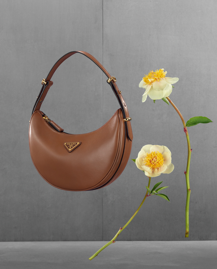   Prada представил новую модель сумок Prada Arqué (фото 2)