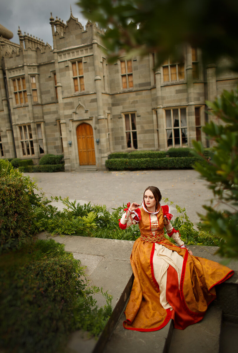 Фандом - Assassin's Creed Персонаж - Cristina Vespucci / Кристина Веспуччи Косплеер - Анами https://vk.com/anamiexl Фотограф: Jay https://vk.com/jayniferC