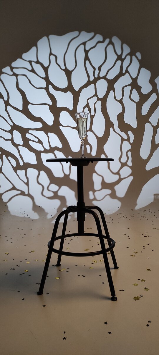 Свет решает многое...