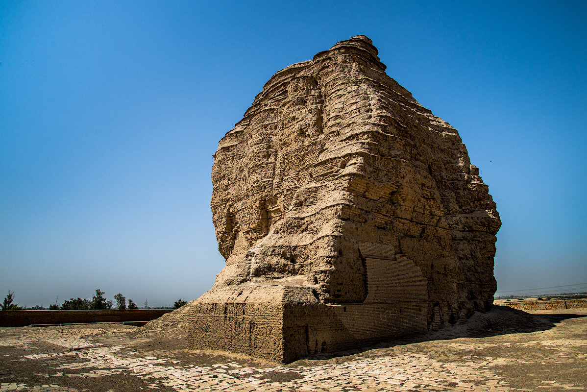 Остатки вавилонской башни