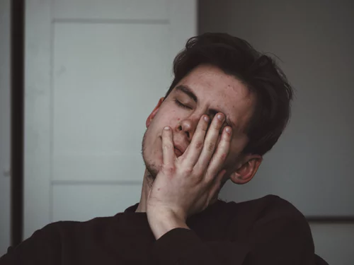 https://unsplash.com/photos/roCfgvkBLVY
