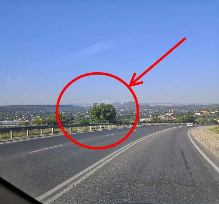 Фото конечно не передает всего, но было очень интересно увидеть "царь-гору" всего Кавказа.