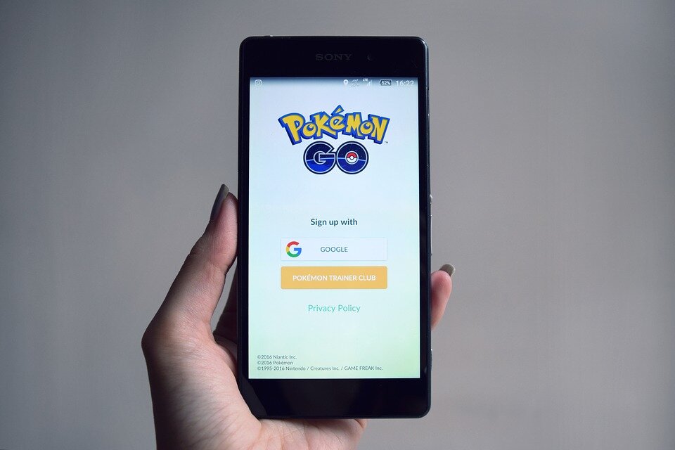 https://cdn.pixabay.com/photo/2016/08/09/21/17/pokemon-1581771_960_720.jpg