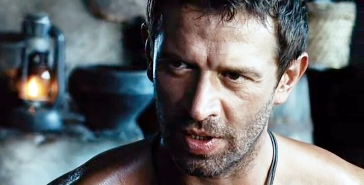 Фото из сети. Кадр из фильма "Охота на пиранью" с Владимиром Машковым