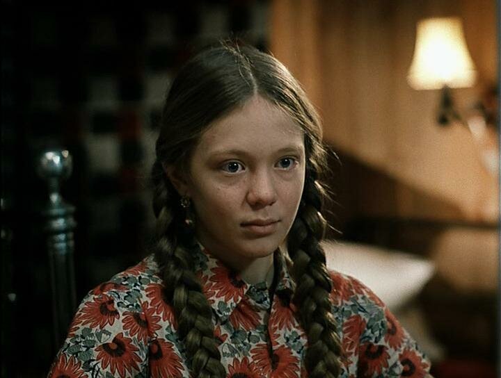 яндекс картинки Лада Сизоненко в фильме "Любовь и голуби"