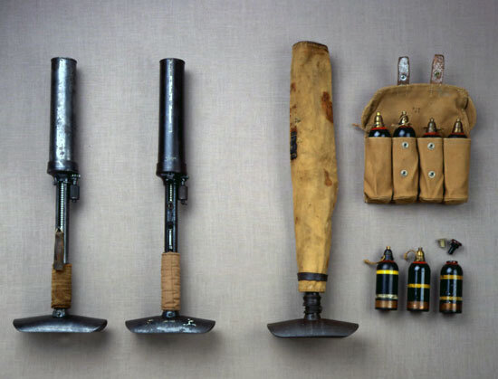 Тип 10 ( слева ) и тип 89 ( справа ). Фото: udachnyj-enot.com.ua