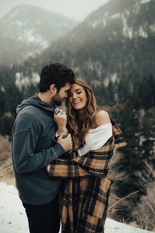 Фотография - Мужчина и женщина на природе