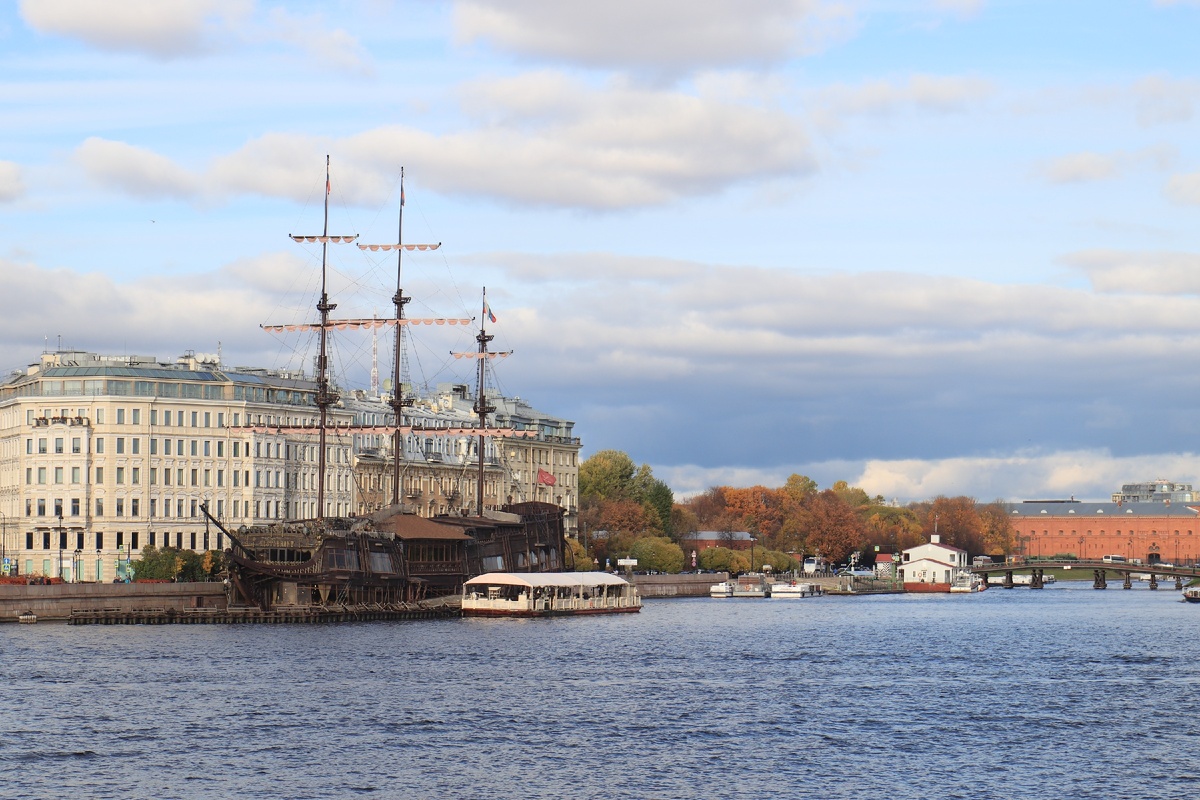 Санкт Петербург