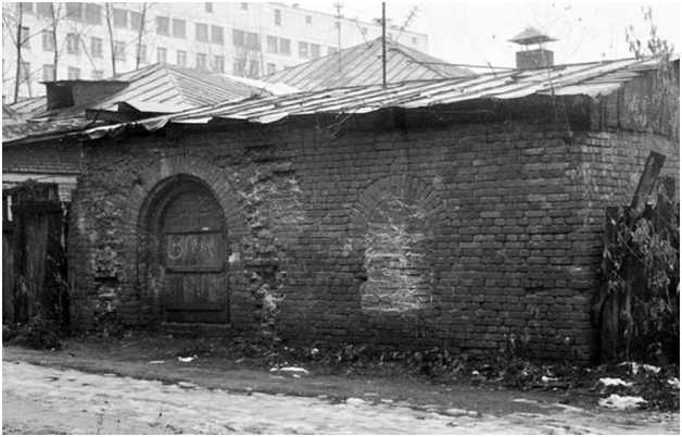 Все, что вернули верующим. Фото с сайта: https://shnyagi.net/uploads/pic/2017/04-17/1017_0_14d641_e5dee74a_orig.jpg