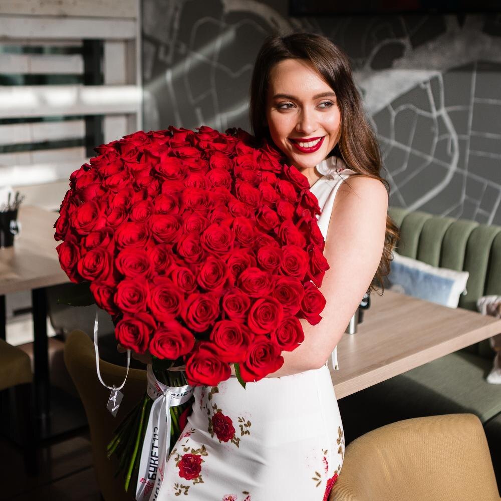 Цветы в Кудрово с бесплатной доставкой