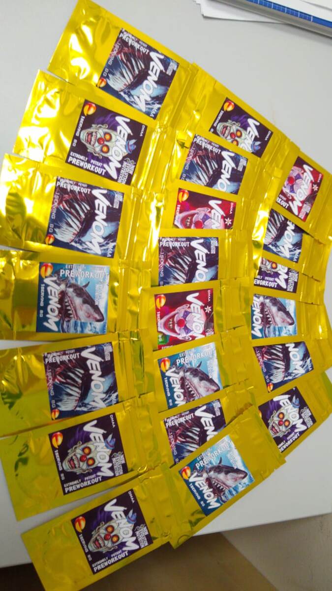 Предлагаю предтренировочный комплекс нового уровня. Повышает выносливость на клеточном уровне, увеличивает силы пред тренировкой в несколько раз. Накачивает мышцы кровью, что вызывает увеличение объёма плазмы и гарантирует безупречный пампинг. Поможет легко превзойти все предыдущие результаты. После тренировки поможет мышцам быстро, полностью и качественно восстановиться. Состав: В-Аланин, креатин моногидрат, L-аргинин, цитруллин, L-тирозин, экстракт зелёного чая, экстракт гуараны, кофеин, ДМАА, витамин С.
ВЗРЫВНАЯ МОЩЬ, ЭНЕРГИЯ, ПРОИЗВОДИТЕЛЬНОСТЬ. По всем вопросам в личку или на почту