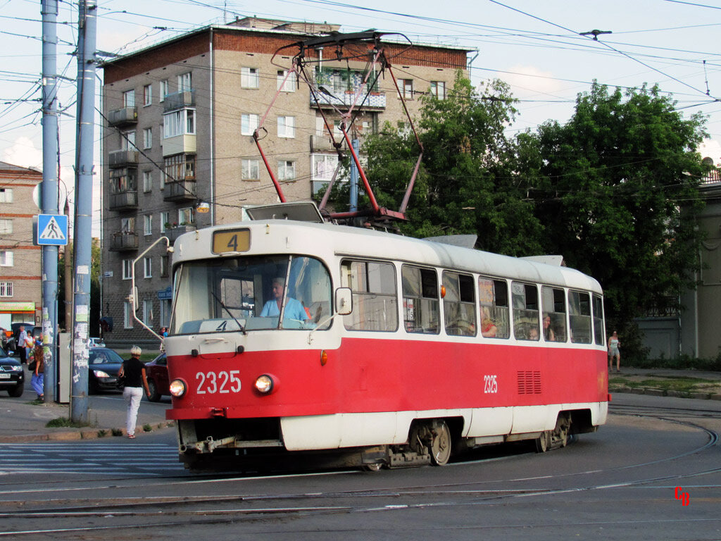 Трамвай N4 Tatra T3K. ул. К.Маркса и ул. Ленина