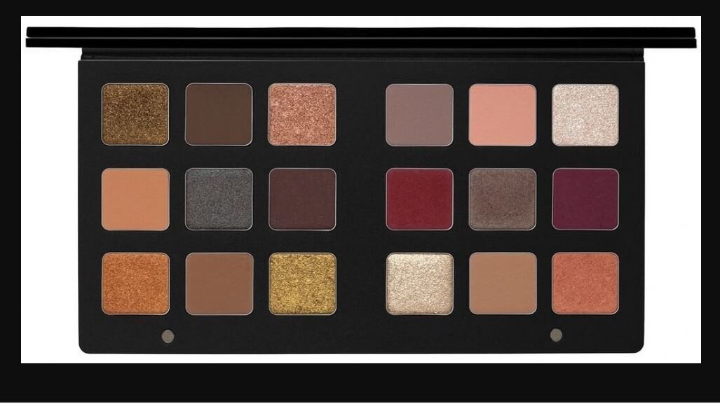 Свотчи, макияжи, описание цветов - из каждого утюга, мы проверили носибельность. Скрин Алисы с магазина, где она была куплена.