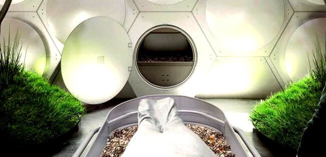 Recompose USA Процесс превращения тела в почву напоминает естественное захоронение.