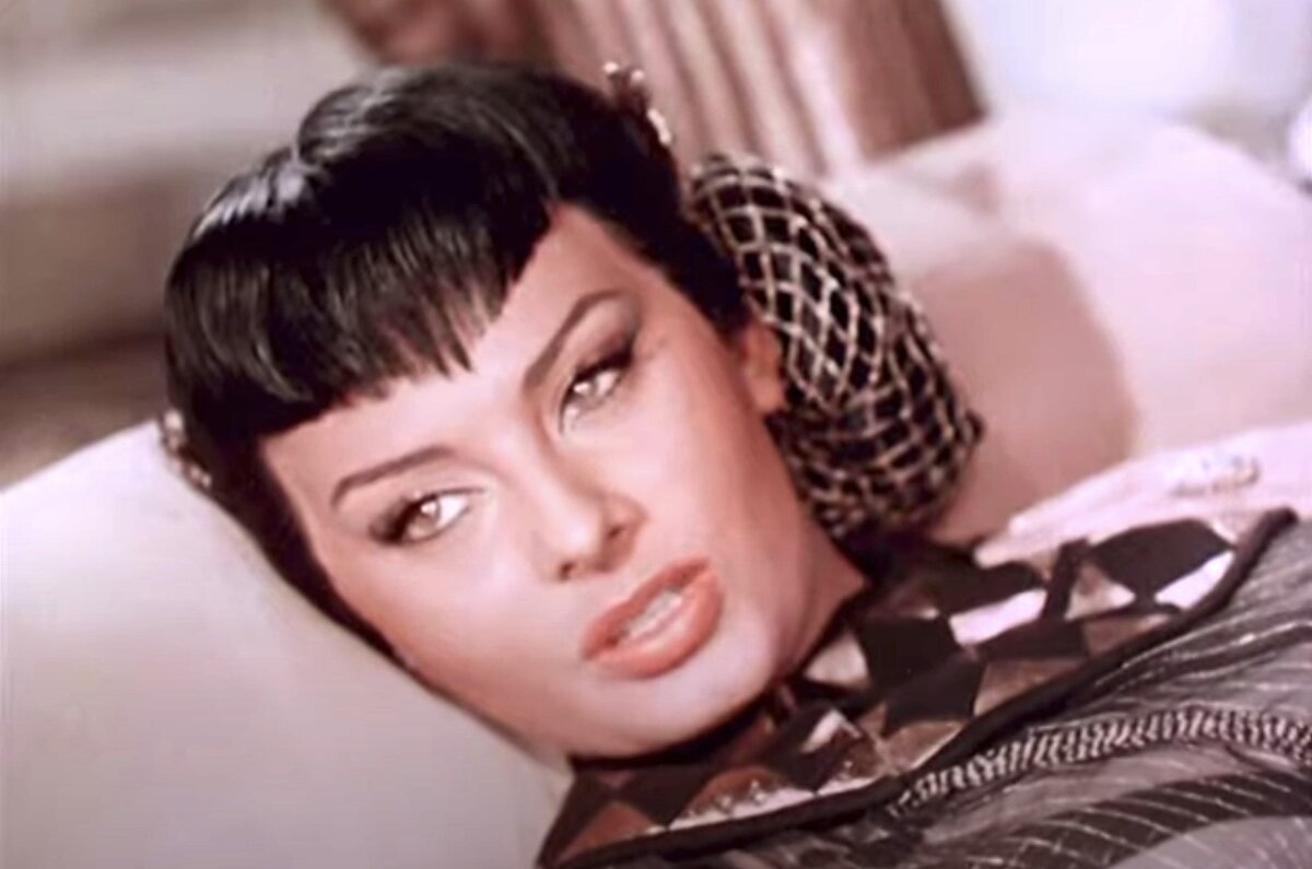 «Две ночи с Клеопатрой», режиссёр Марио Маттоли, 1954 г.