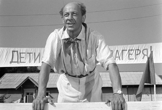 Кадр из фильма "Добро пожаловать, или Посторонним вход воспрещён" 1964 г