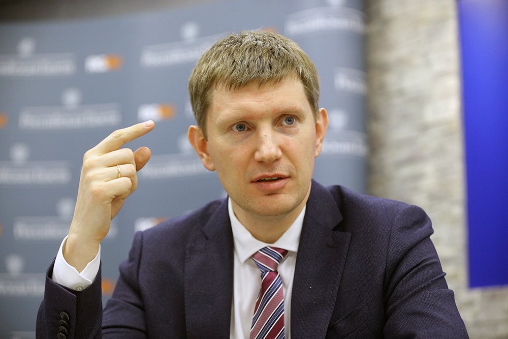 Максим Решетников, глава Минэкономразвития, недавно анонимно пытался получить кредит на зарплату в Сбербанке и потерпел неудачу.