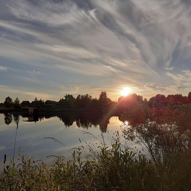 В деревню к бабушке, источник фото https://www.instagram.com/8utra/